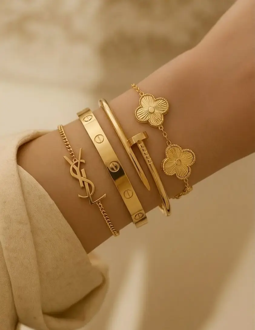 Luxury Gold-Inspired 4-Piece Bracelet Set (طقم أساور فاخر ذهبي اللون — 4 قطع)