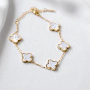 Trendy white Clover Gold Chain Bracelet